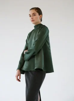 Gauhar Helsinki EVE -pusero