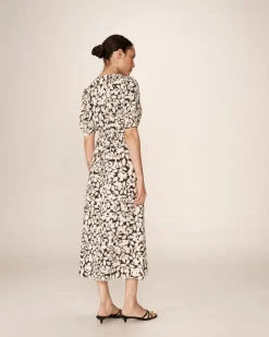 Grace & Mila Poldie naisten pitkä mekko
